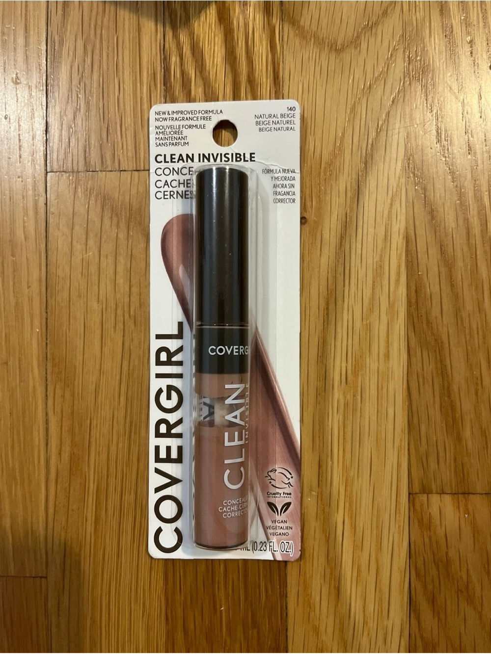 CoverGirl Clean Invisible Concealer - Picture 2 of 2